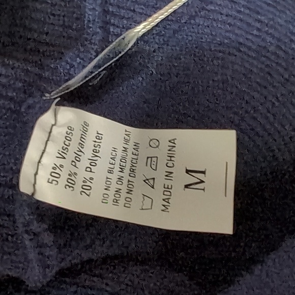 Lillusory Navy Blue Ribbed Oversized Turtleneck Sweater Size Medium New with Tag - Picture 2 of 4